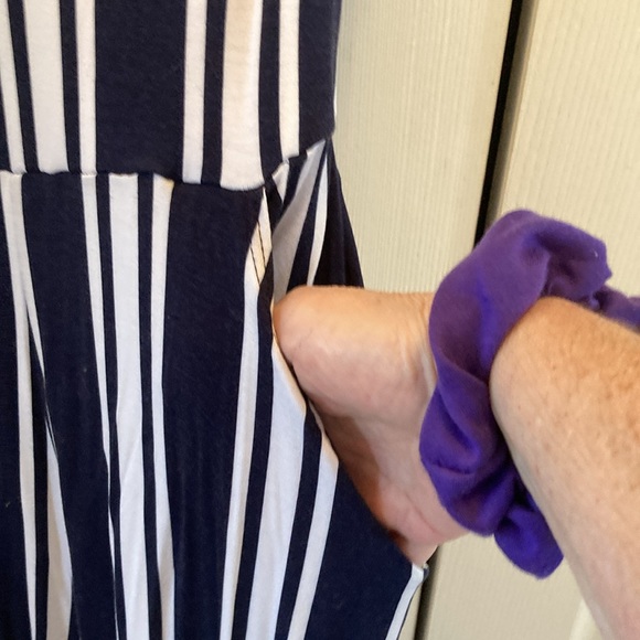 Fun comfy romper - Picture 2 of 12